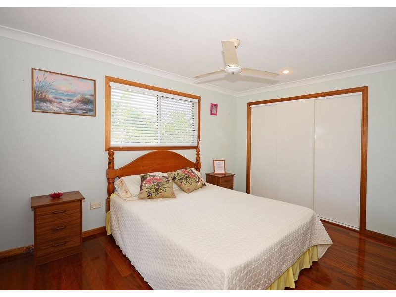 27 Urangan Street, Torquay QLD 4655