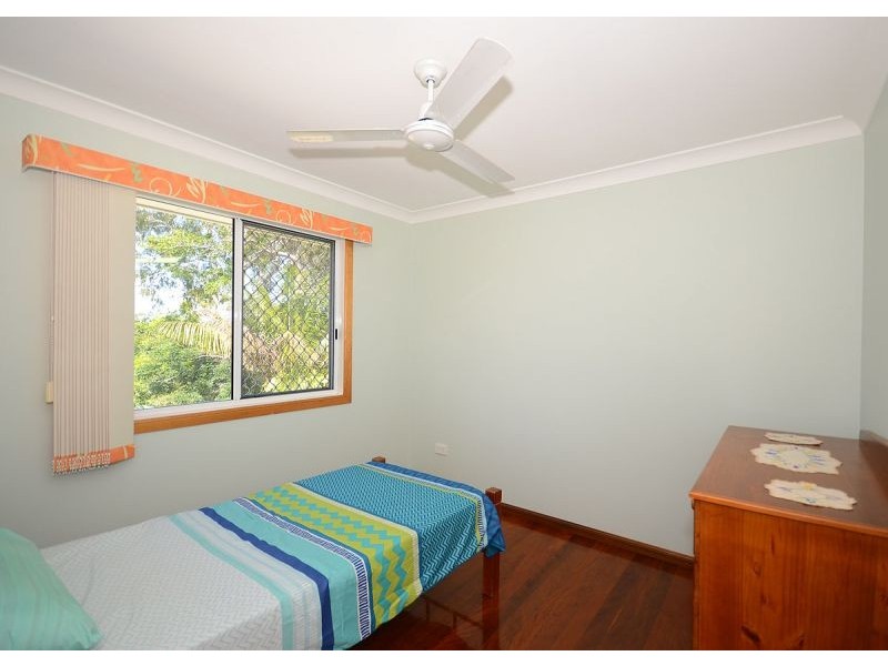 27 Urangan Street, Torquay QLD 4655