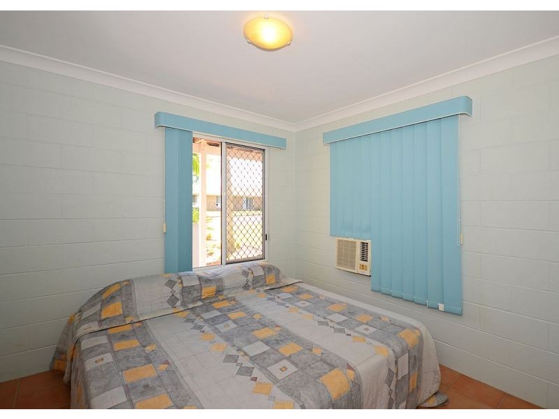 27 Urangan Street, Torquay QLD 4655