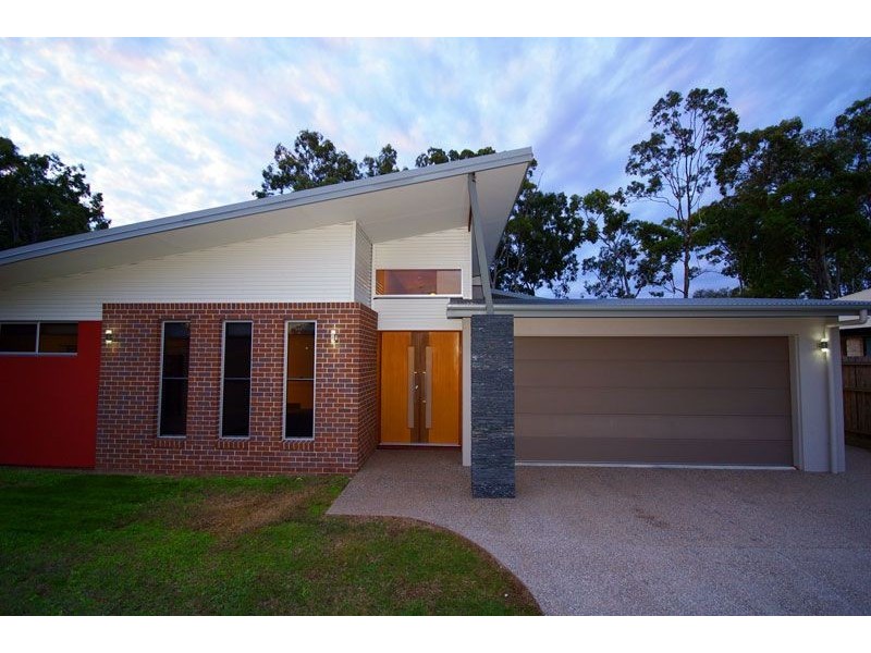 22 Parraweena Court, Point Vernon QLD 4655