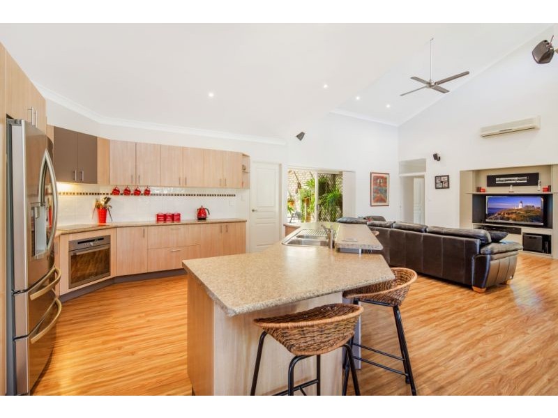 39 Seahorse Circuit, Dundowran Beach QLD 4655