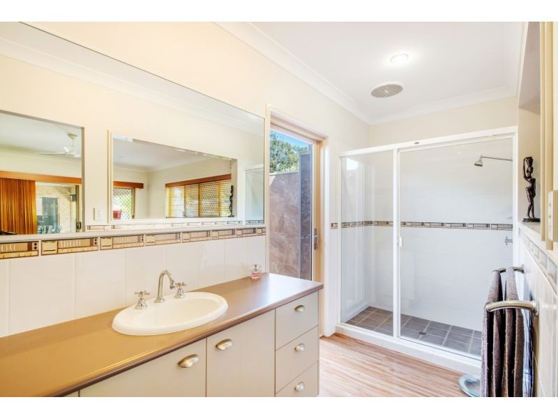 39 Seahorse Circuit, Dundowran Beach QLD 4655