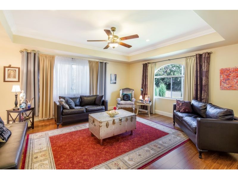 28 Long Street, Point Vernon QLD 4655