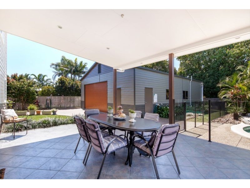 28 Long Street, Point Vernon QLD 4655