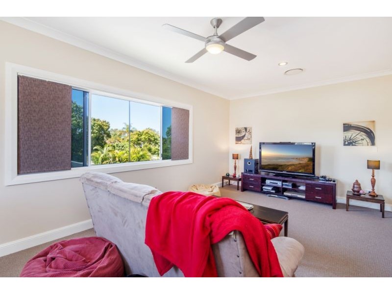 28 Long Street, Point Vernon QLD 4655