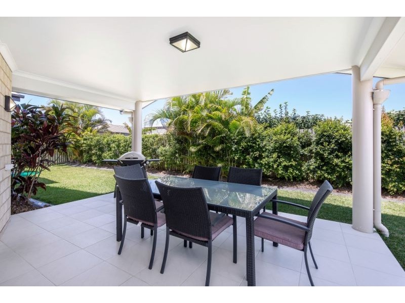 63 Magellan Circuit, Urraween QLD 4655