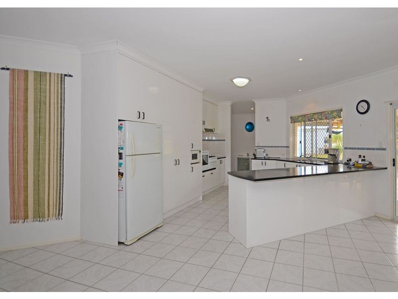 15-17 Gundesen Drive, Urraween QLD 4655