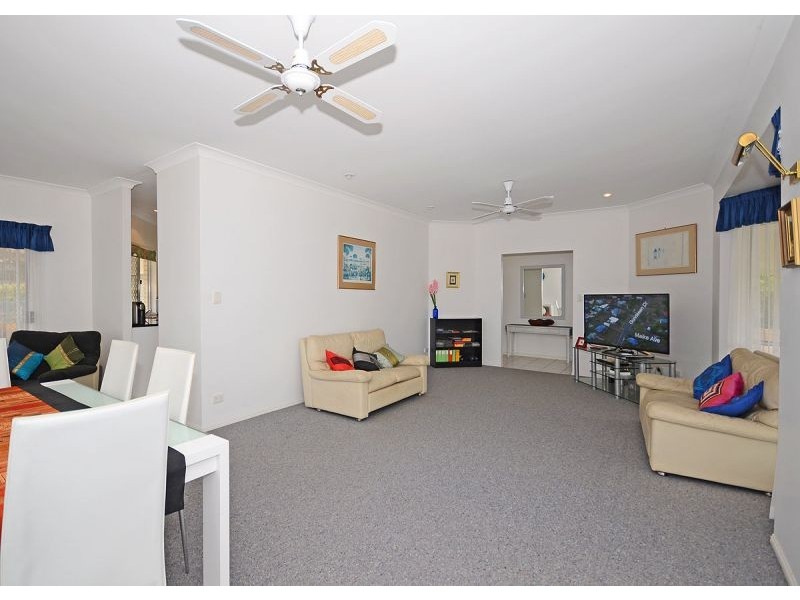 15-17 Gundesen Drive, Urraween QLD 4655