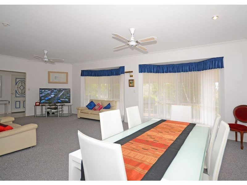 15-17 Gundesen Drive, Urraween QLD 4655