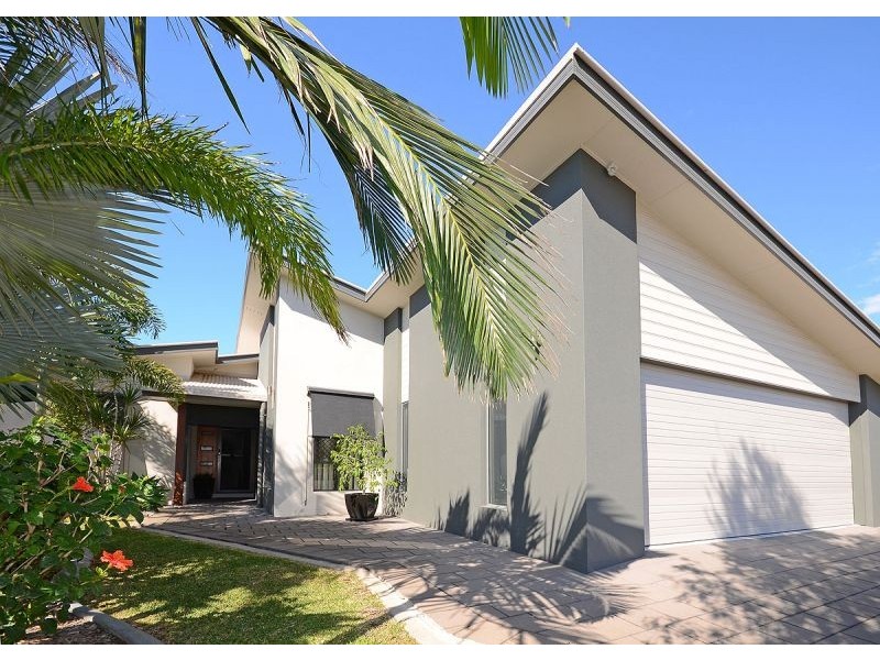 14 Picadilly Circuit, Urraween QLD 4655