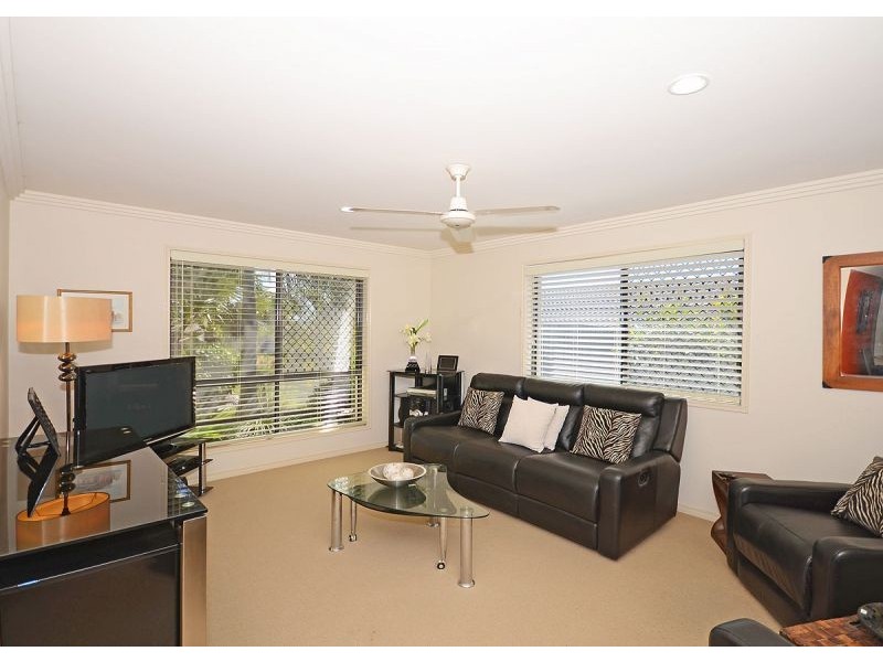 14 Picadilly Circuit, Urraween QLD 4655