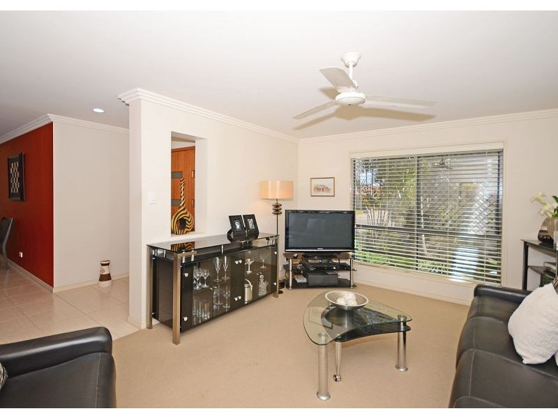 14 Picadilly Circuit, Urraween QLD 4655