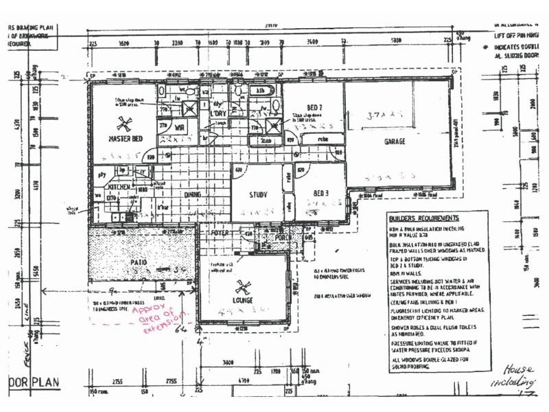 14 Picadilly Circuit, Urraween QLD 4655 Floorplan