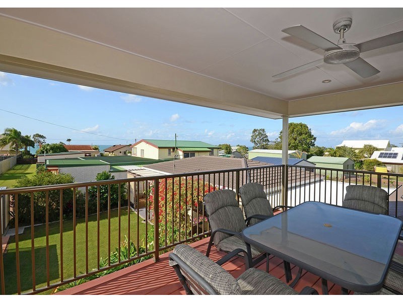 40 Helsham Street, Point Vernon QLD 4655