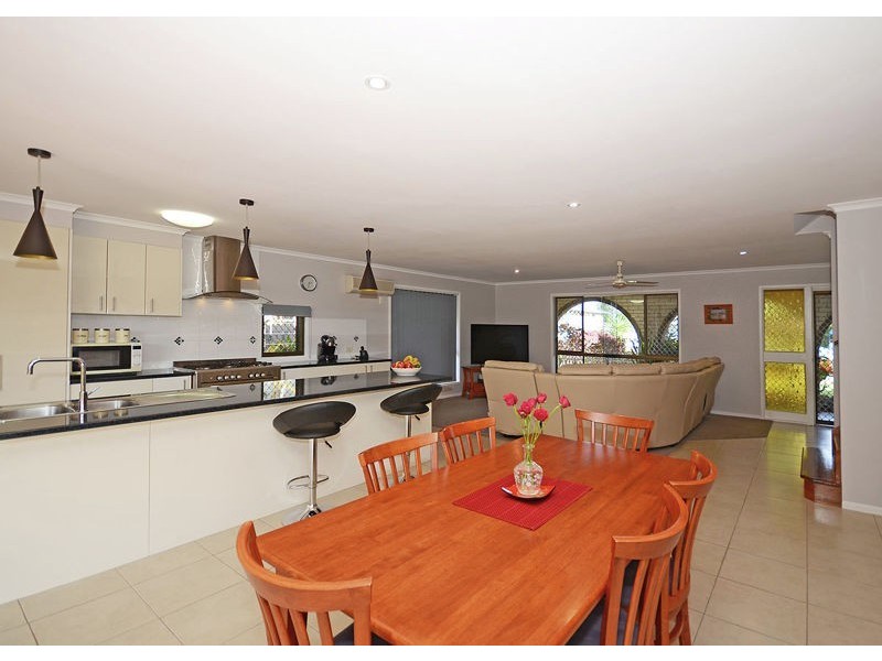 40 Helsham Street, Point Vernon QLD 4655