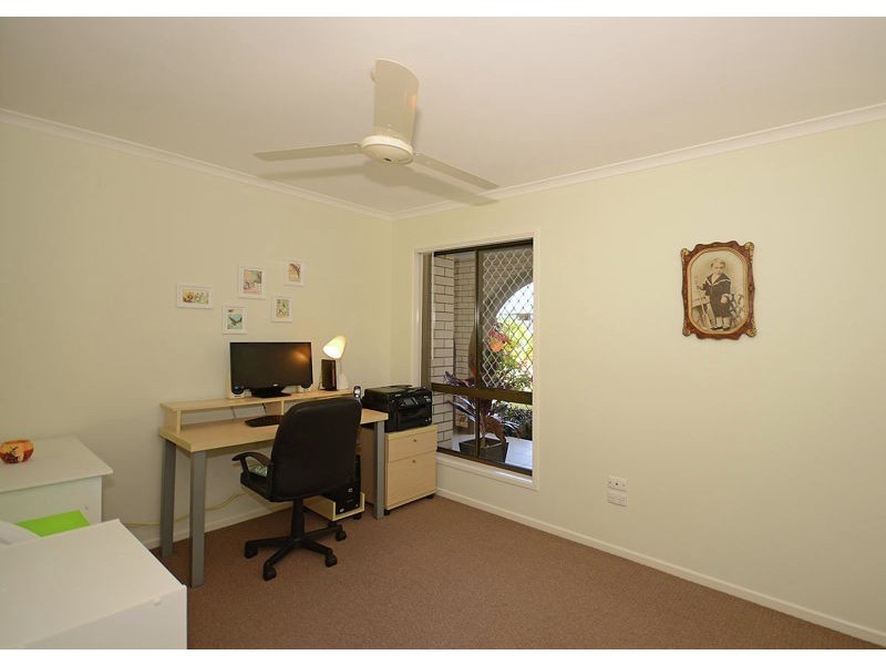 40 Helsham Street, Point Vernon QLD 4655
