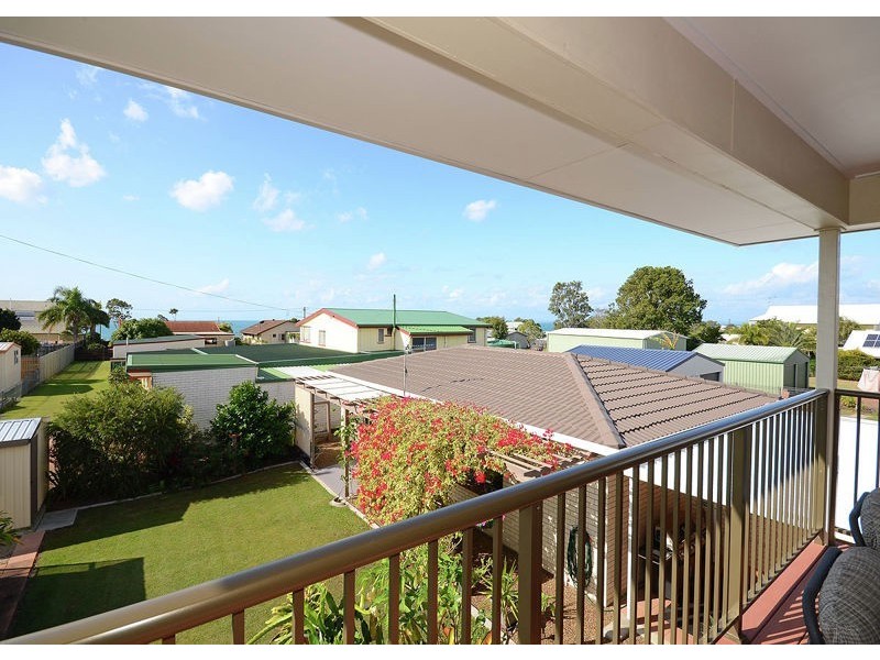 40 Helsham Street, Point Vernon QLD 4655