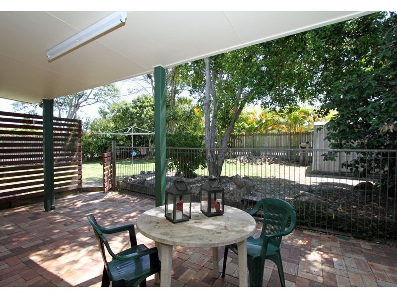 127 Robert Street, Torquay QLD 4655