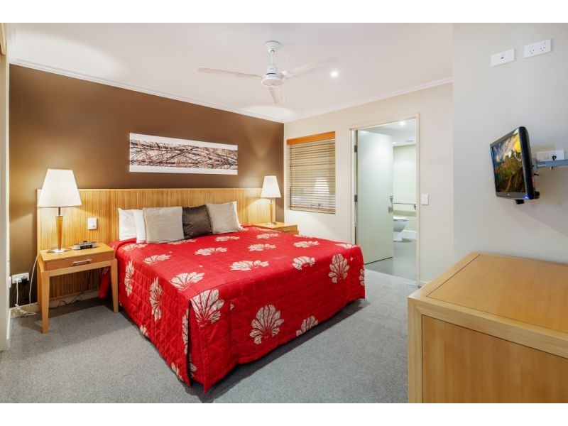 Unit 118/569 ‘Oceans’ Charlton Esplanade, Urangan QLD 4655