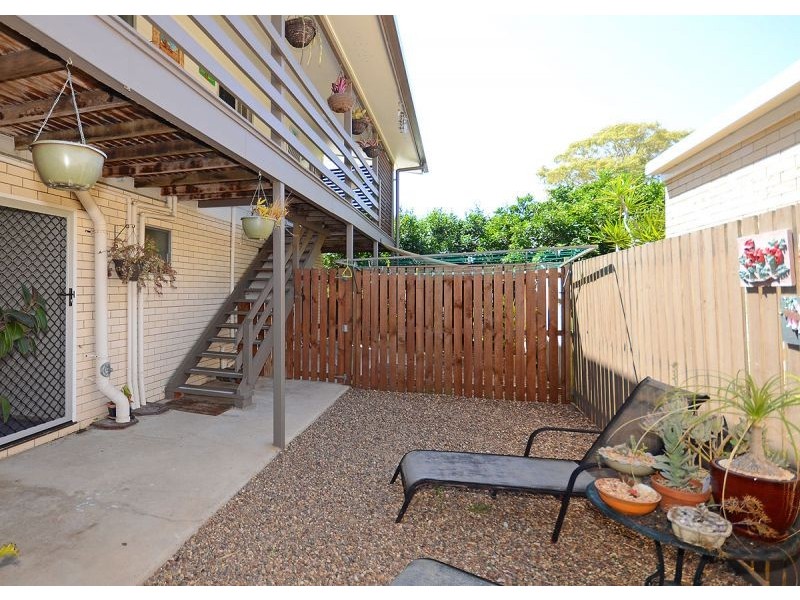 14 Prince Street, Urangan QLD 4655