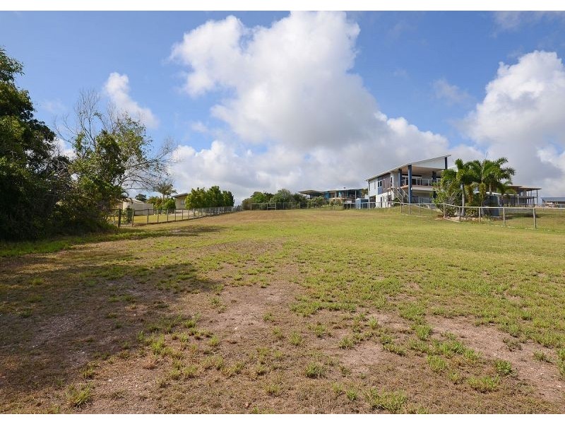35 Highview Drive, Craignish QLD 4655