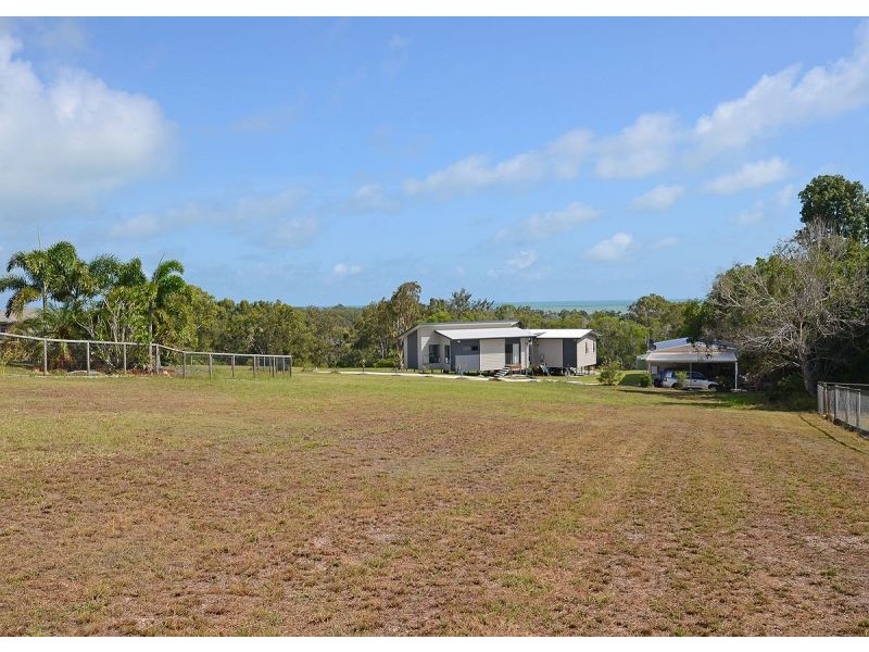 35 Highview Drive, Craignish QLD 4655
