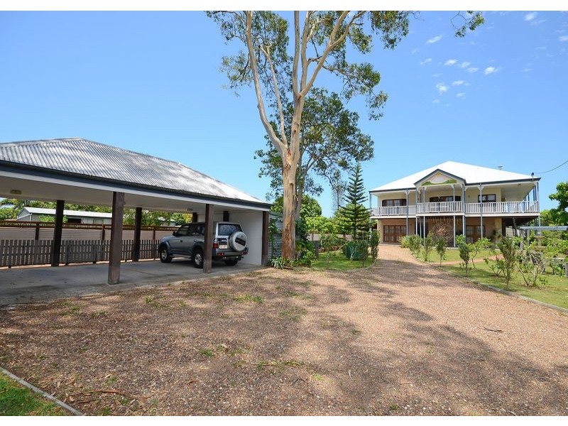 15 Banksia Street, Point Vernon QLD 4655