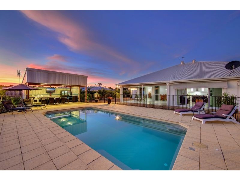 63 Rosewood Avenue, Wondunna QLD 4655
