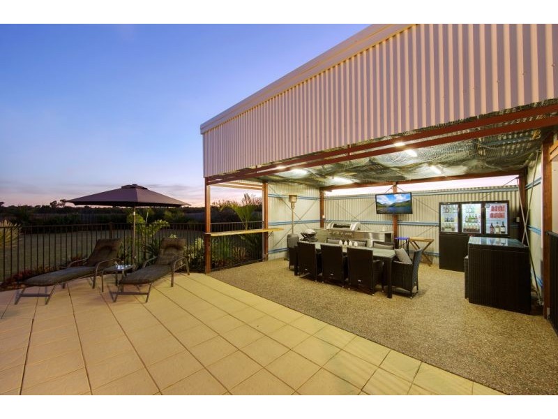 63 Rosewood Avenue, Wondunna QLD 4655