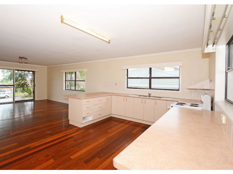 343 Boat Harbour Drive, Scarness QLD 4655