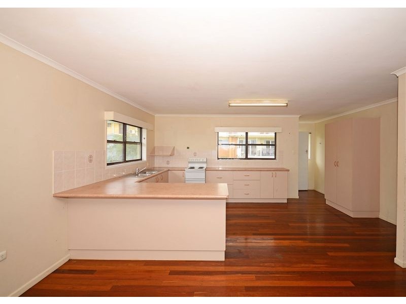 343 Boat Harbour Drive, Scarness QLD 4655