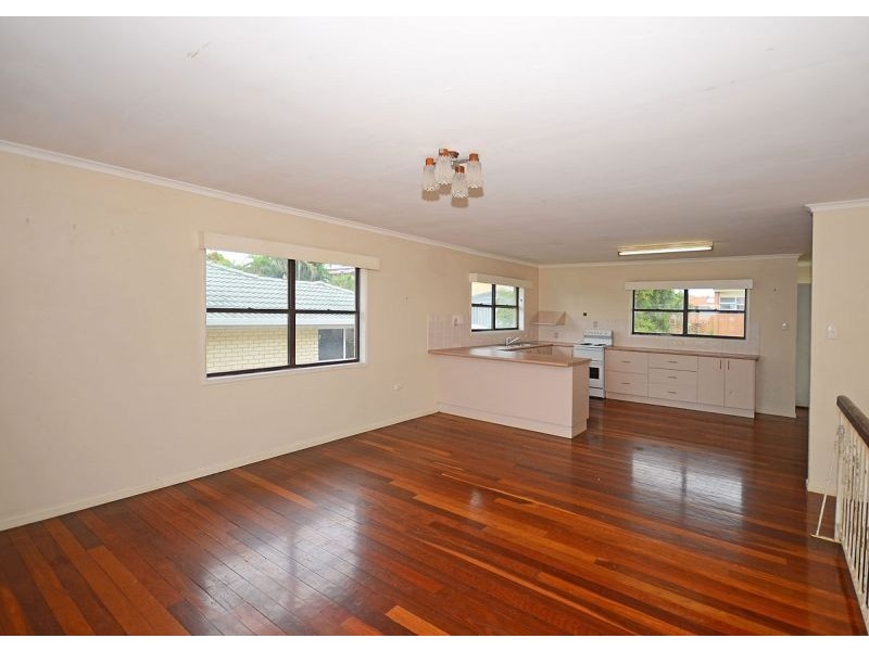 343 Boat Harbour Drive, Scarness QLD 4655