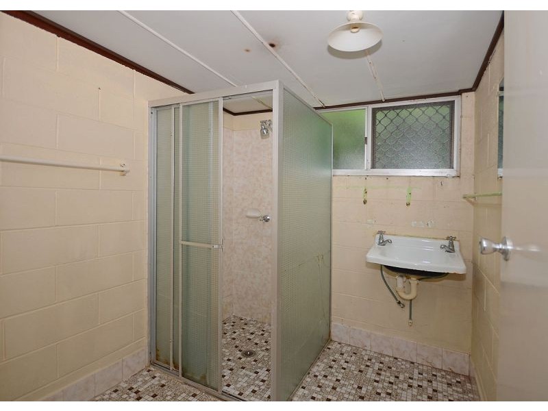 343 Boat Harbour Drive, Scarness QLD 4655