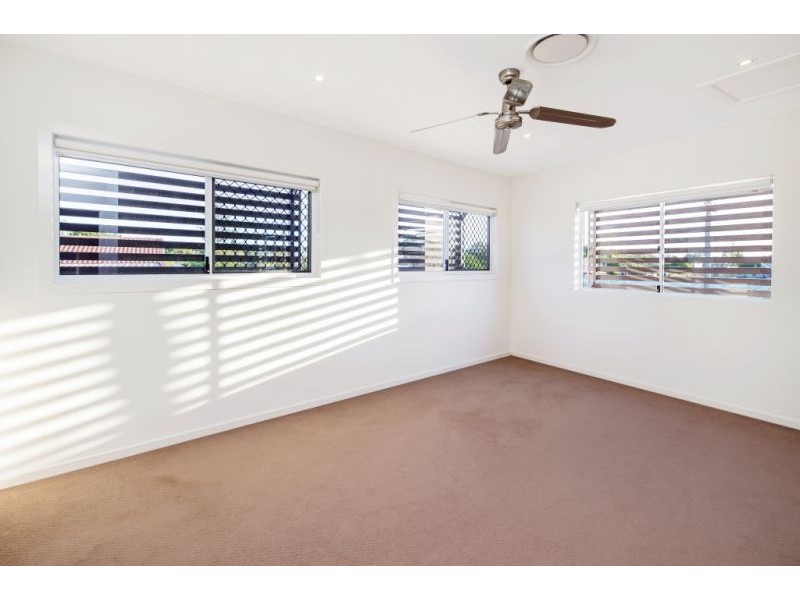 Unit 1/8 ‘Trade Winds’ Hervey Street, Scarness QLD 4655