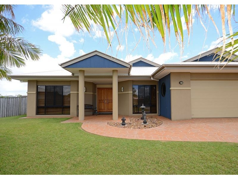 33 Sandalwood Drive, Wondunna QLD 4655