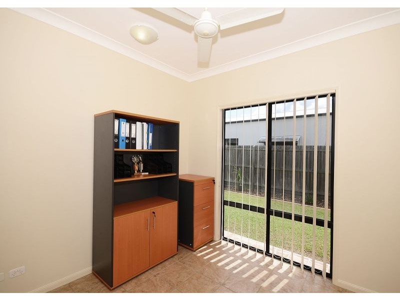 33 Sandalwood Drive, Wondunna QLD 4655