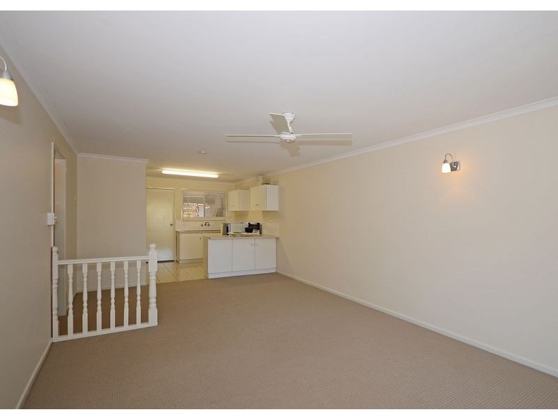 1/786 Boat Harbour Drive, Urangan QLD 4655