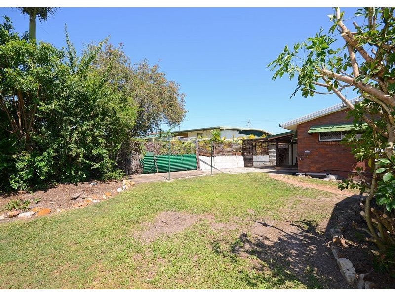 1/786 Boat Harbour Drive, Urangan QLD 4655