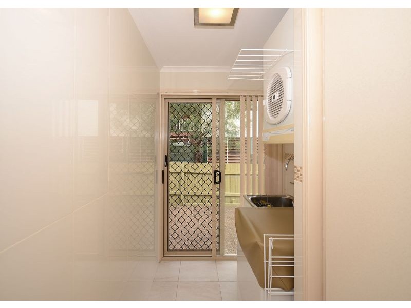 110 Esplanade, Toogoom QLD 4655