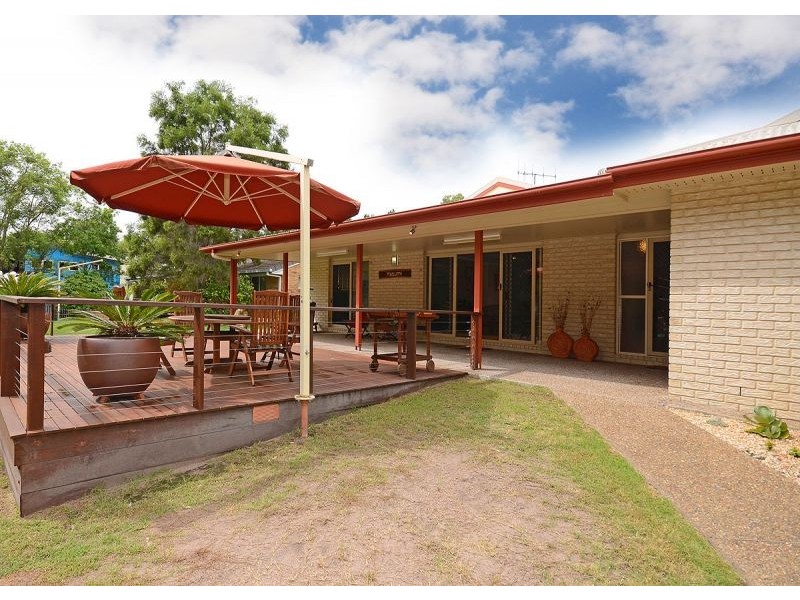 110 Esplanade, Toogoom QLD 4655