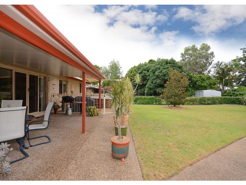 110 Esplanade, Toogoom QLD 4655