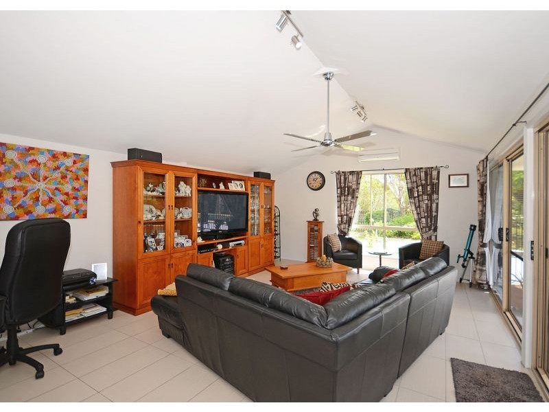 132 Snapper Street, Kawungan QLD 4655