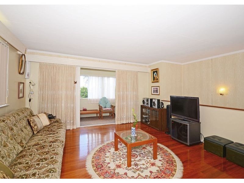 59 Helsham Street, Point Vernon QLD 4655