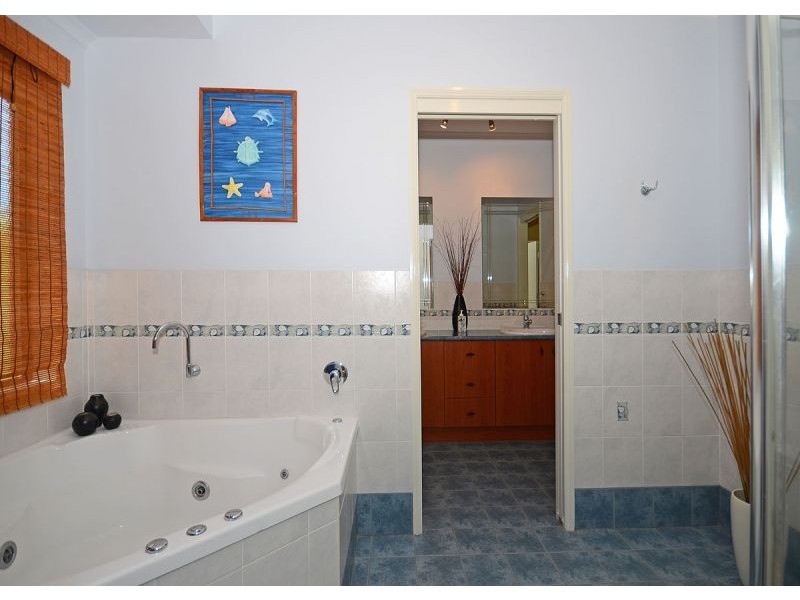 3 Avery Court, Dundowran Beach QLD 4655