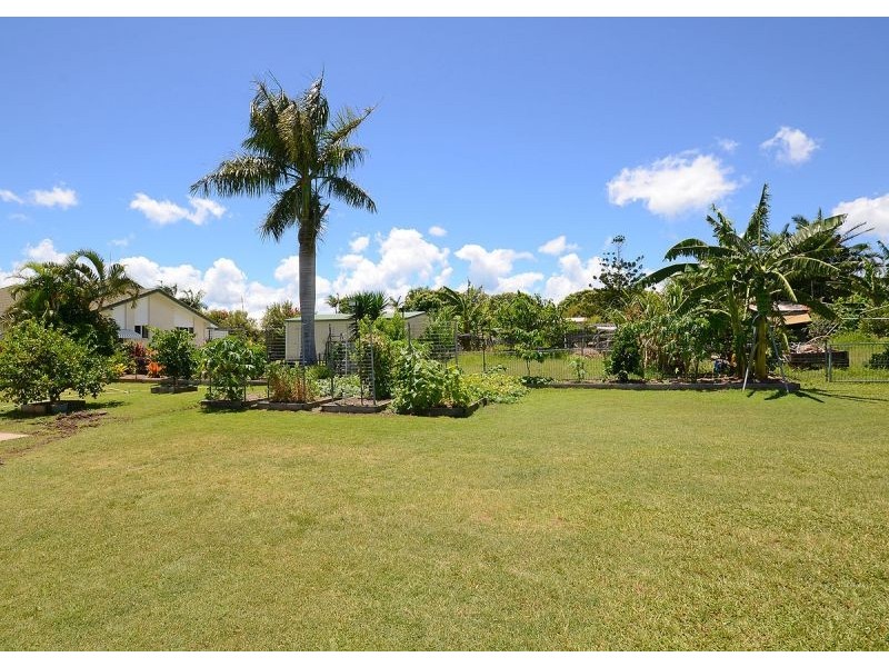 59 Dayman Street, Urangan QLD 4655