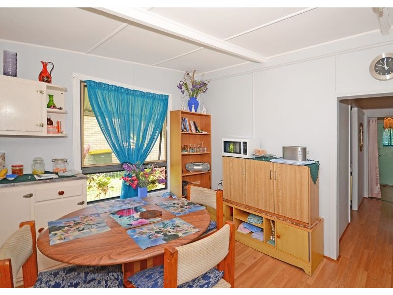 59 Dayman Street, Urangan QLD 4655