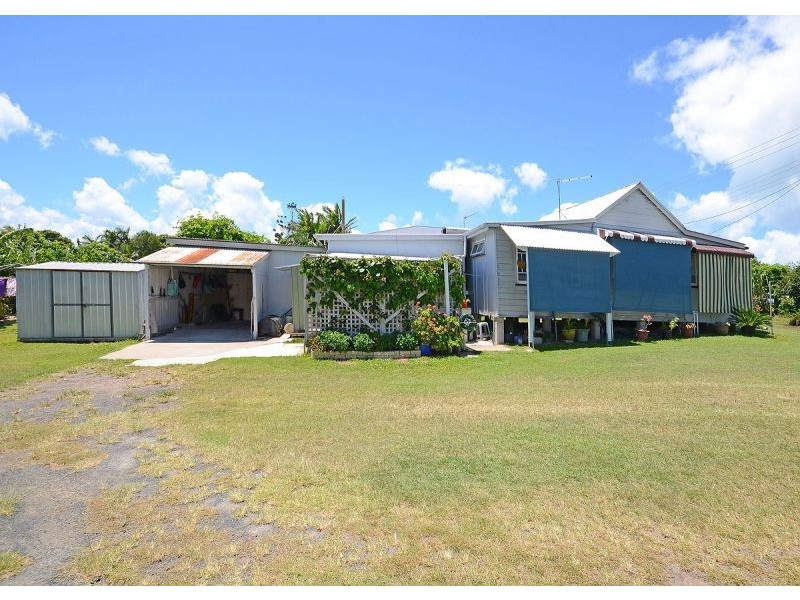 59 Dayman Street, Urangan QLD 4655