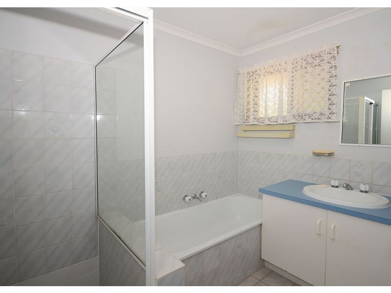 11 Tudor Avenue, Urraween QLD 4655