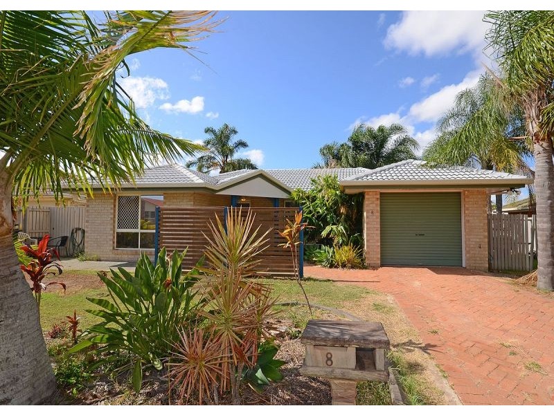 8 Archer Drive, Point Vernon QLD 4655