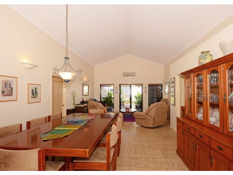 86 Christensen Street, Urraween QLD 4655